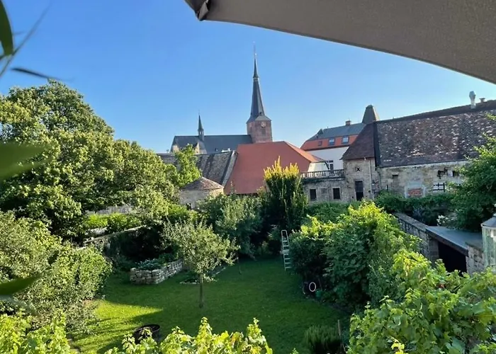 Häuschen Am Turm In