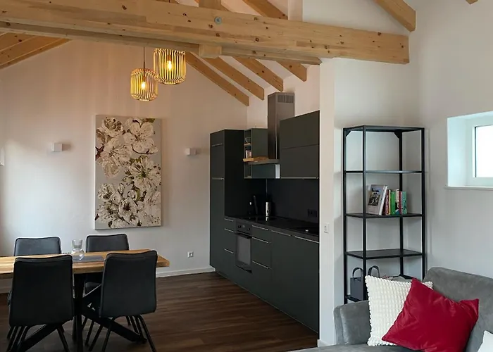 Häuschen Am Turm In Ferienhaus Deidesheim